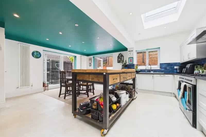 6 Bedroom Detached House Folkestone Sea Views