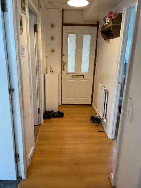 Flat For Rent in Leeds, England