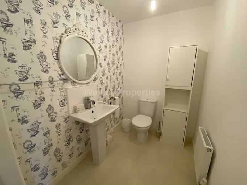 3 Bedroom  House to Rent