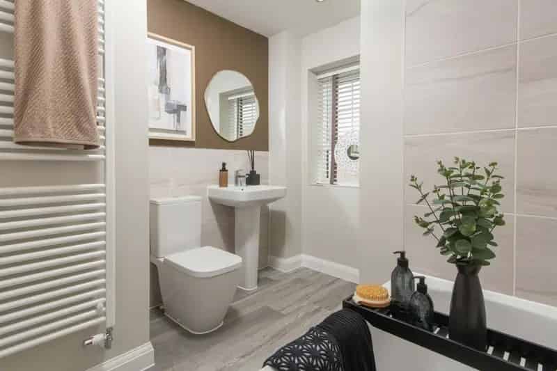 4 Bed Detached House for Sale