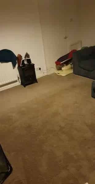 Large 2 Bed Flat New Bathroom Balcony 1st Floor Secure Entrance Quiet Location
