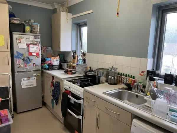 2nd Floor Flat Near Langdon Park DLR