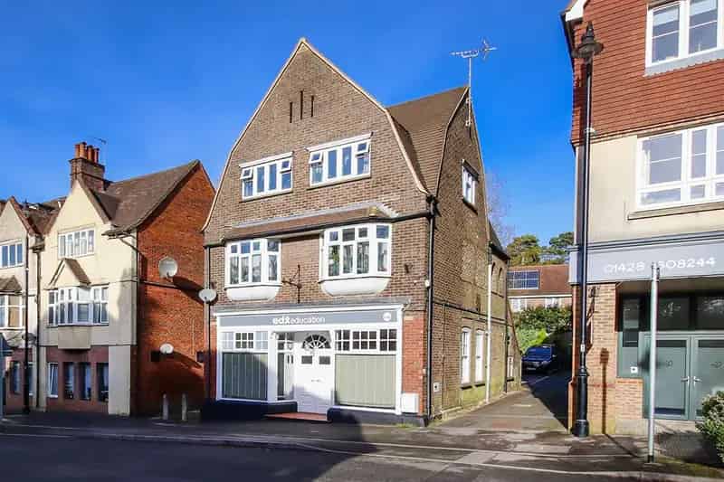 2 2-Bedroom Flats & Commercial Unit Hindhead 4 Parking Spaces