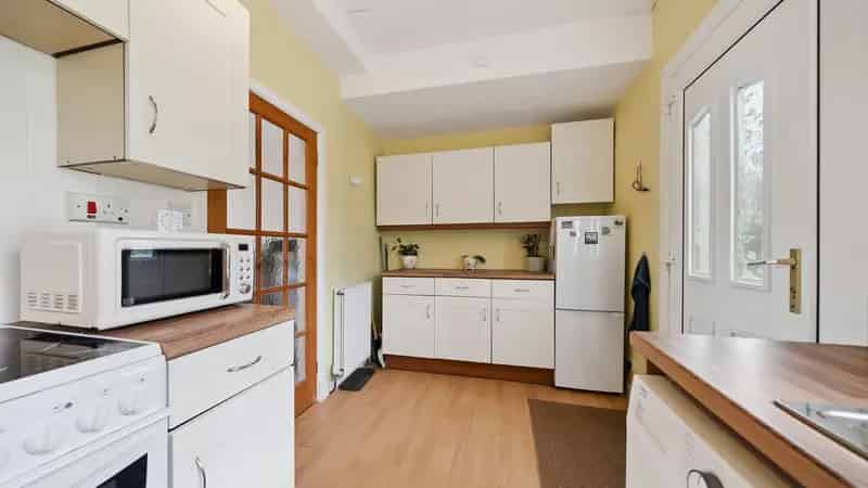 Ground Floor Cottage Flat in Carmunnock