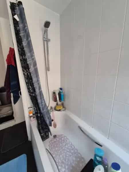 Spacious Moseley Flat - Triple Glazed Windows New Shower Room