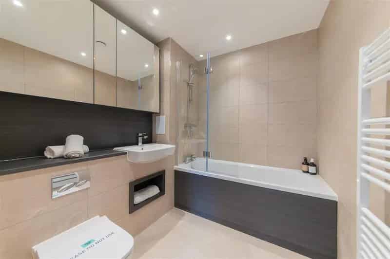1 Bedroom Flat to Rent Mill Hill Conservation Area