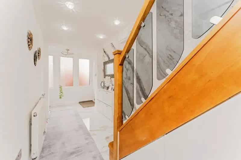 Stunning 3-Bed Semi-Detached Home with Landscaped Garden and Annex