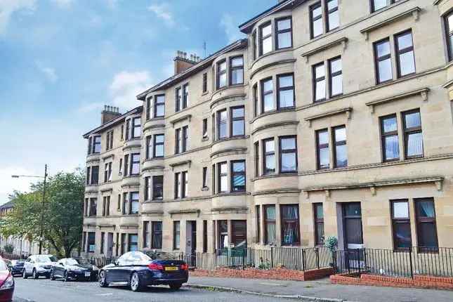 Flat to rent in Craigmont Drive, Glasgow G20