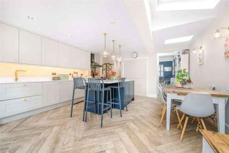 5 Bed House for Sale - Family Home Near Peckham Rye