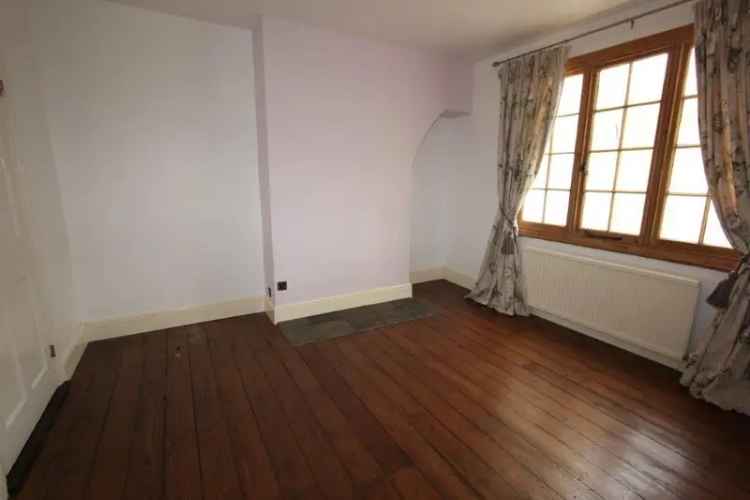 2 Bedroom Cottage for Rent