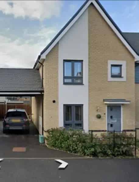 3 Bed House Near Colchester Zoo Double Driveway Carport Good Schools