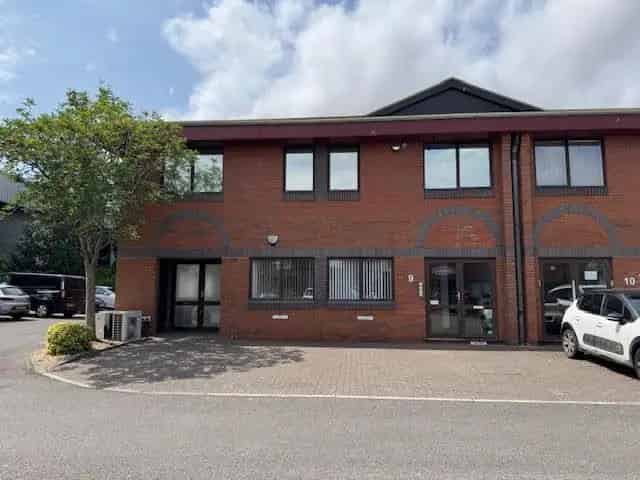 Lancaster Court Unit 9A: Office and R&D Space