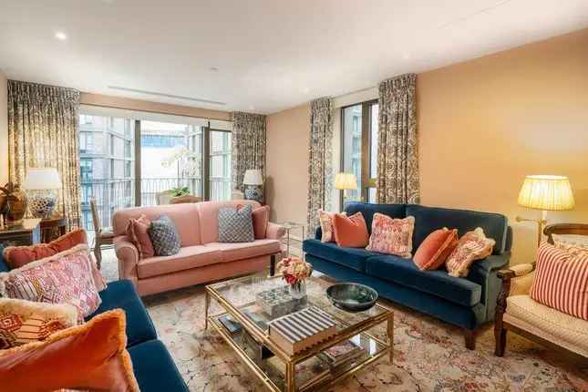 Flat for sale in Michael Road, London SW6