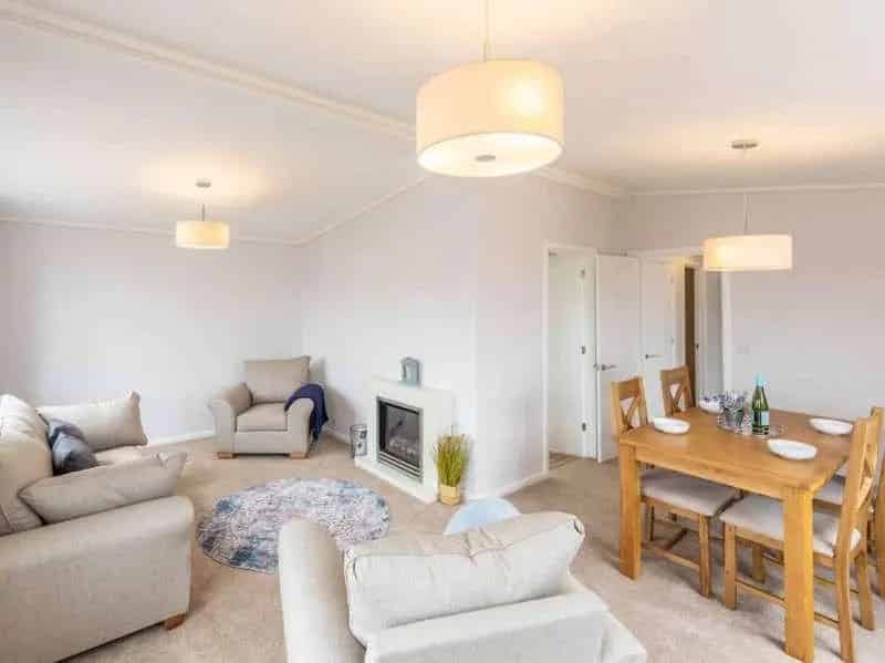 2 Bed Park Home for Sale in Whitehill Park