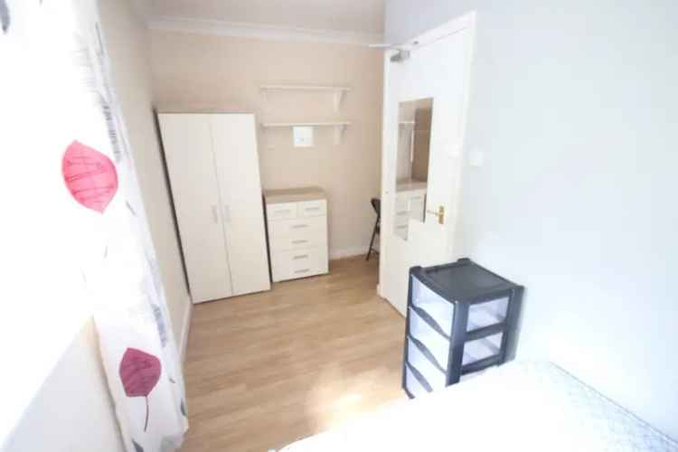 1 Bedroom Flat To Rent Available 08072025