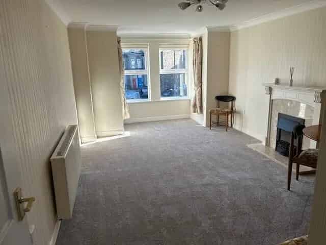 Two Bedroom Over 55s Apartment Harrogate Town Centre Zero Deposit