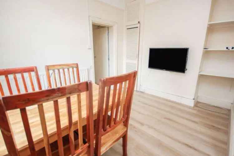 5 Bedroom Detached Student House Winton Wifi Gardening Included