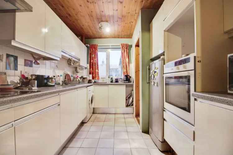 Three Bedroom Family Home Near London and Stansted