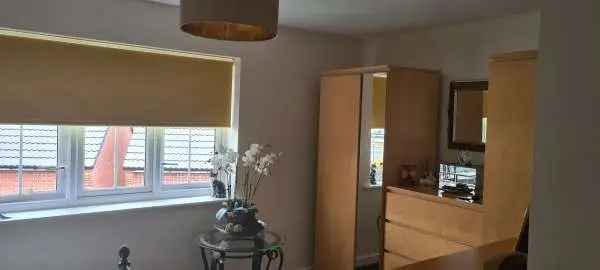 2 Bed Semi-Detached House Thornbury