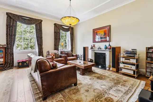 Flat for sale in Eccleston Square, Westminster SW1V