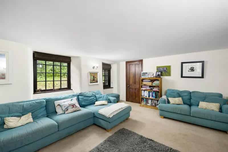 5 Bedroom Farmhouse Widegates Cornwall