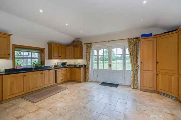 3 Bed Country House Stratton Audley Large Garden Double Garage Auction