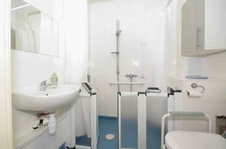 One Bedroom Flat Ground Floor Harrow Central