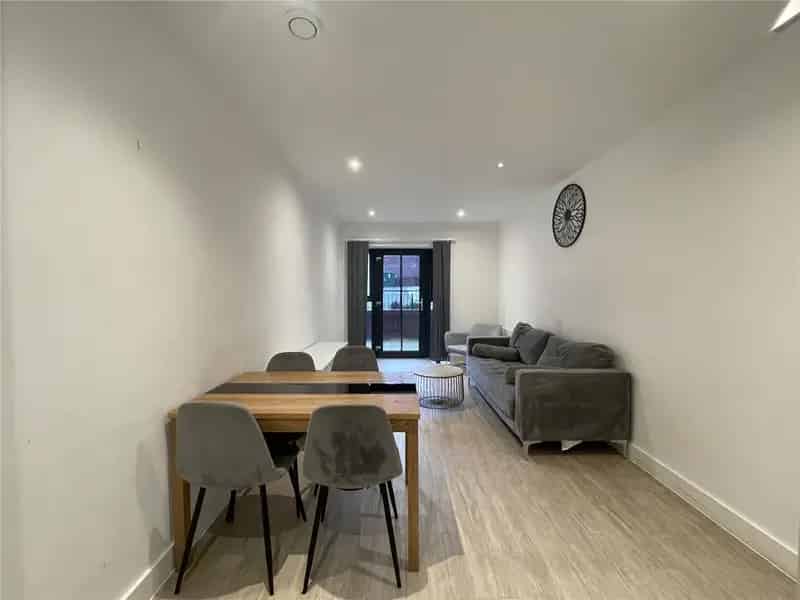 2 Bedroom Apartment to Rent in Digbeth