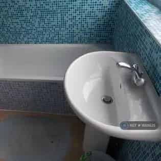1 Bedroom House Share in Perivale  All Bills Included