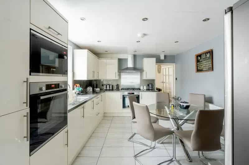 4 Bedroom Victorian Terrace House for Sale Fishponds Road BS16