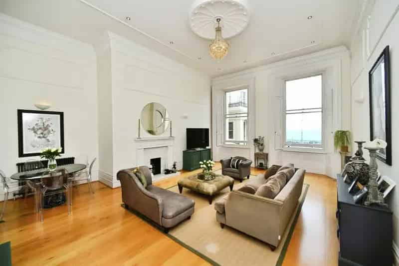 Elegant Brighton Home Near Beach Two Bedrooms Modern Kitchen