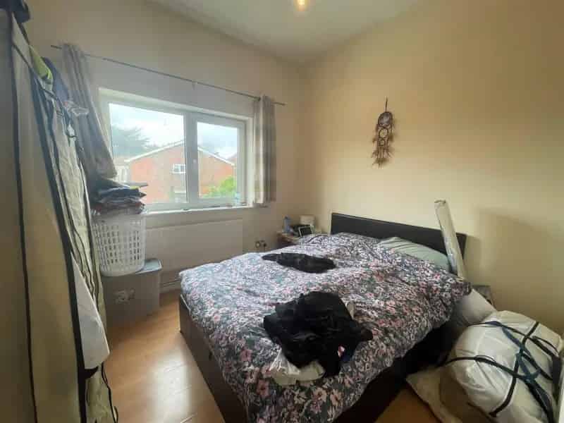 1 Bedroom Flat To Rent Available 2025