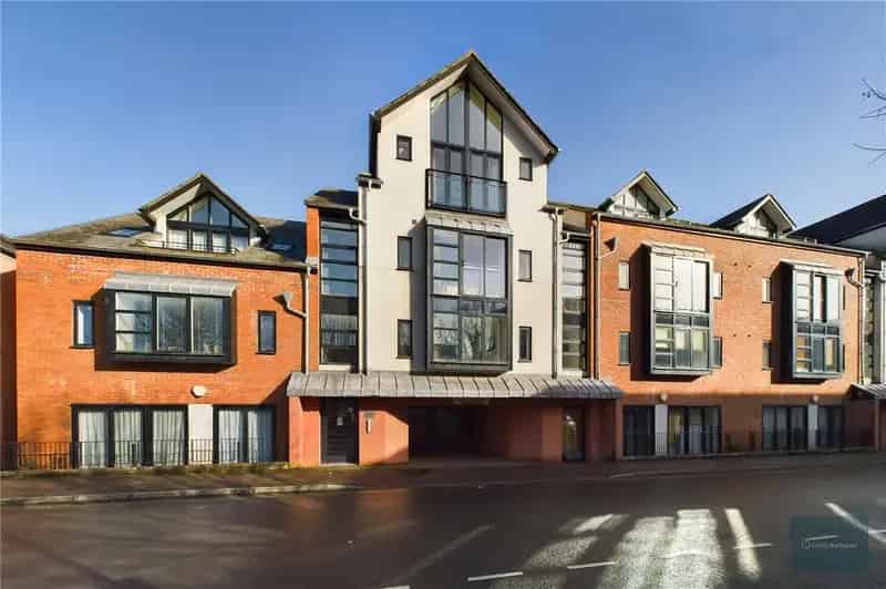 3 Bedroom Penthouse for Sale in South West England