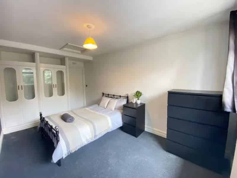 1 Bedroom House Multiple Occupation To Rent August 25 2025