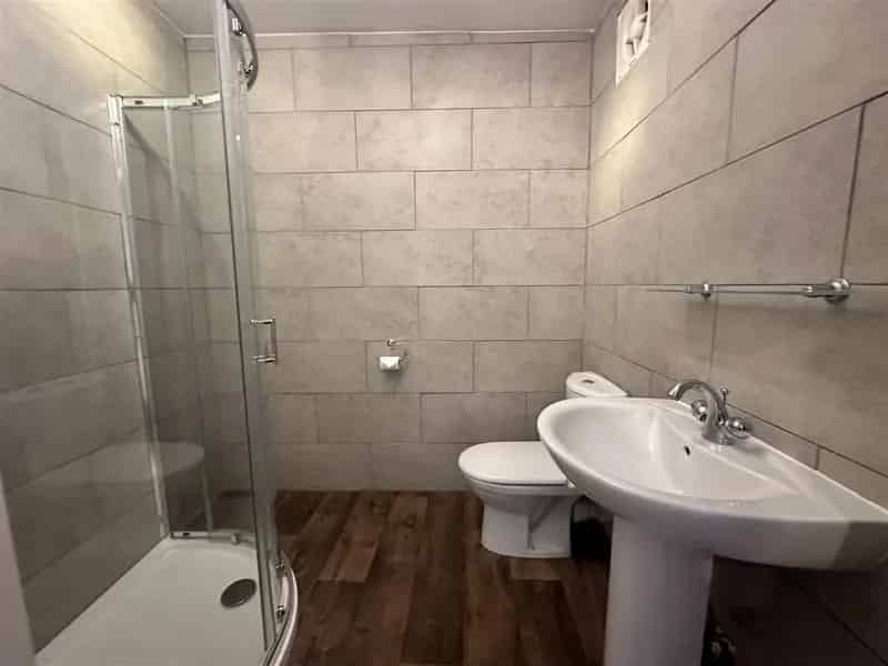 2 Bedroom Flat House to Rent in Bath City Centre