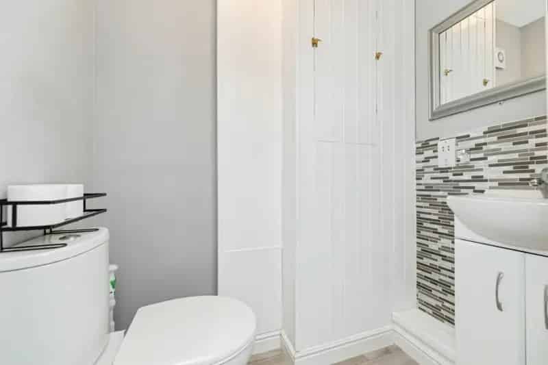 3 bed house for sale