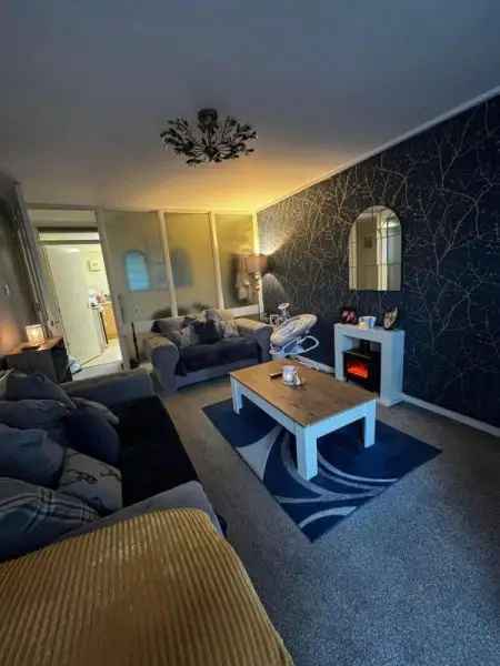 Flat For Rent in Nuneaton and Bedworth, England