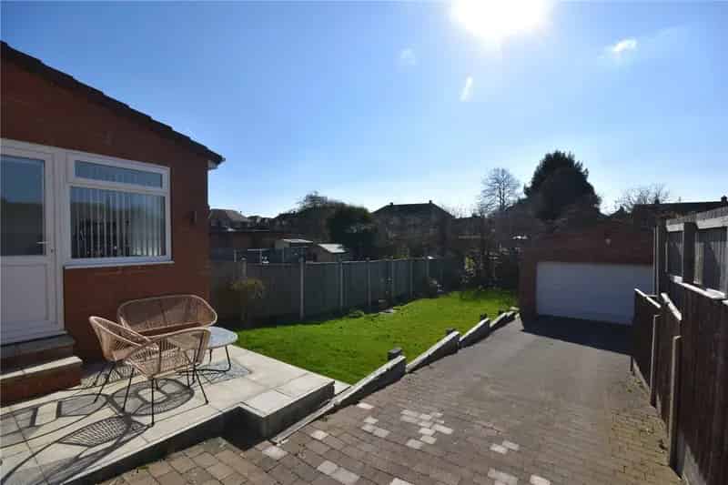 Three Bedroom Semi-Detached Home in Garforth
