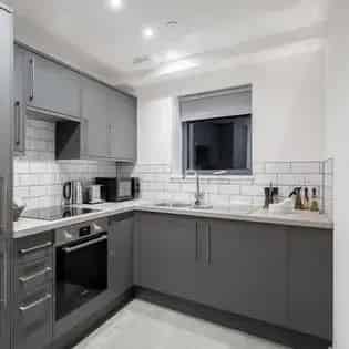 126m² Furnished Manchester Apartment All Bills Included