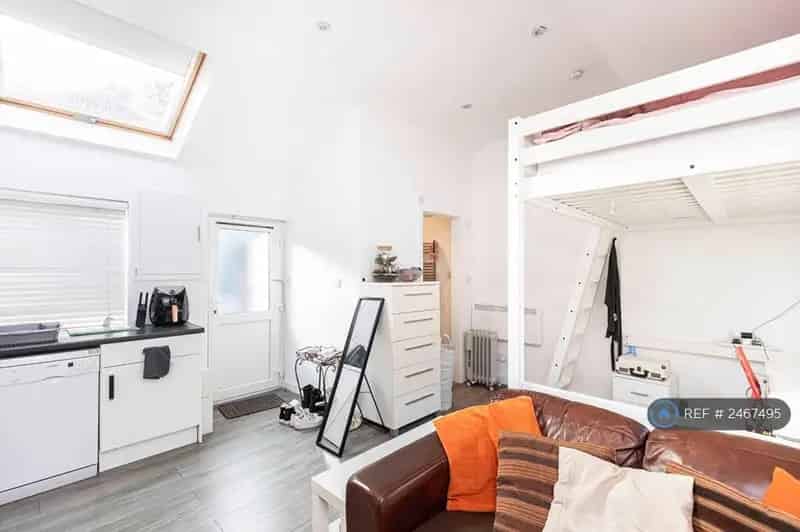Studio flat