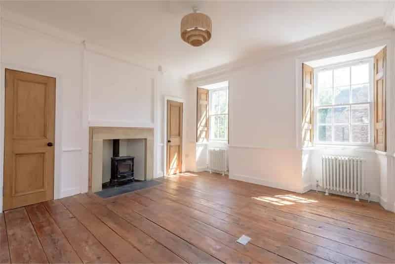 3 Bed Flat Double Upper with 2 Reception Rooms Haddington