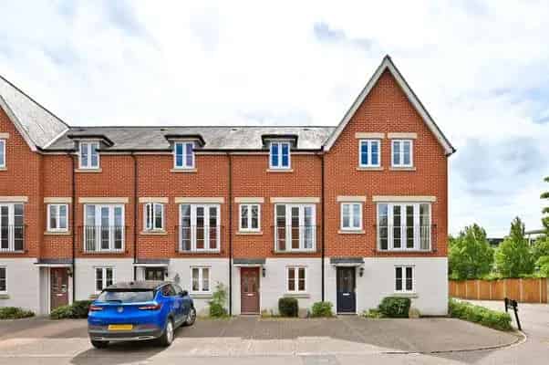Modern Townhouse Oxford 4 Bedrooms Parking Garden
