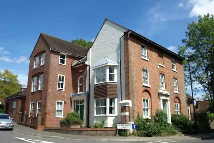 Office Suites to Let in Westerham Grade II Listed Building