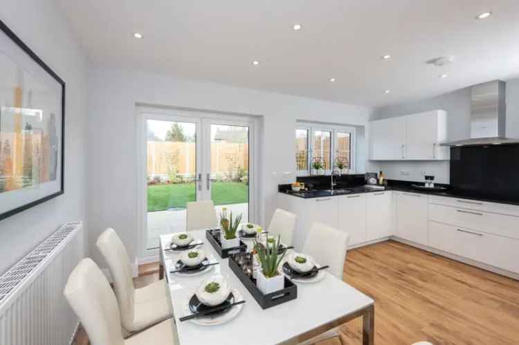 House For Sale in Chiltern Road, North Hertfordshire, England