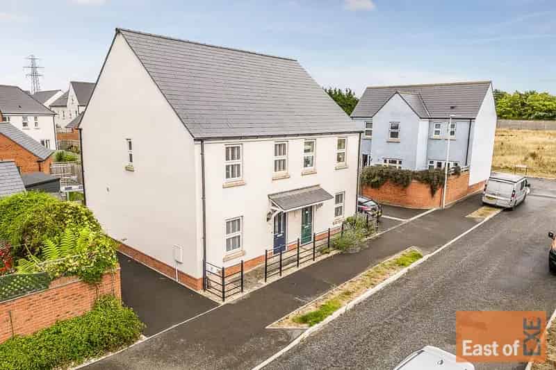 2 Bedroom Semi-Detached House for Sale in Topsham