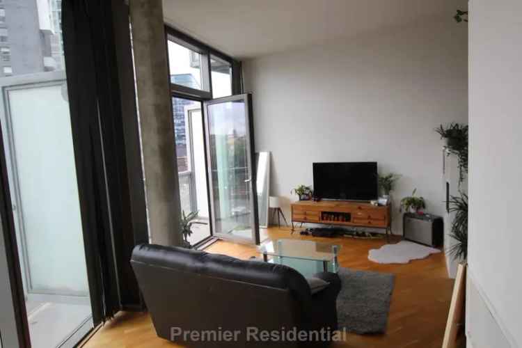 0 Bedroom Studio Apartment Manchester City Centre