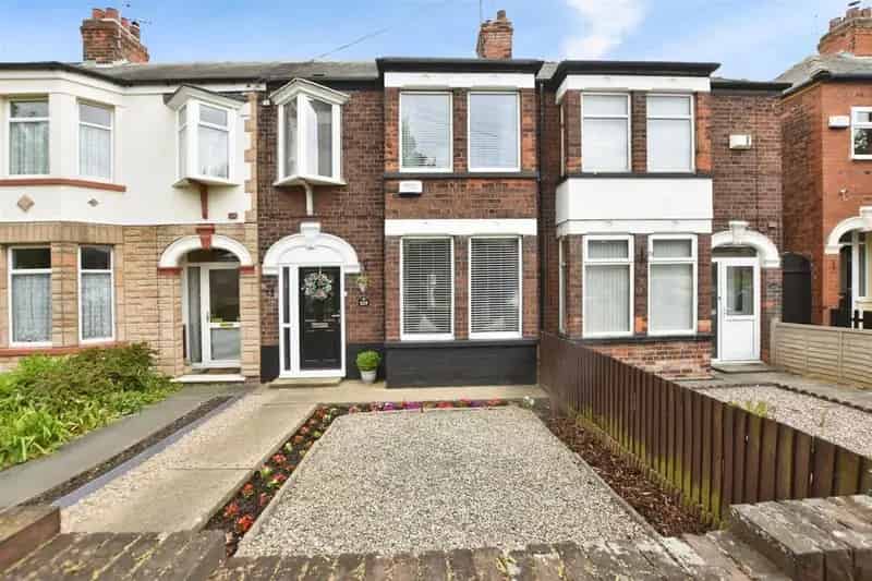 2 Bedroom Teraced House For Sale