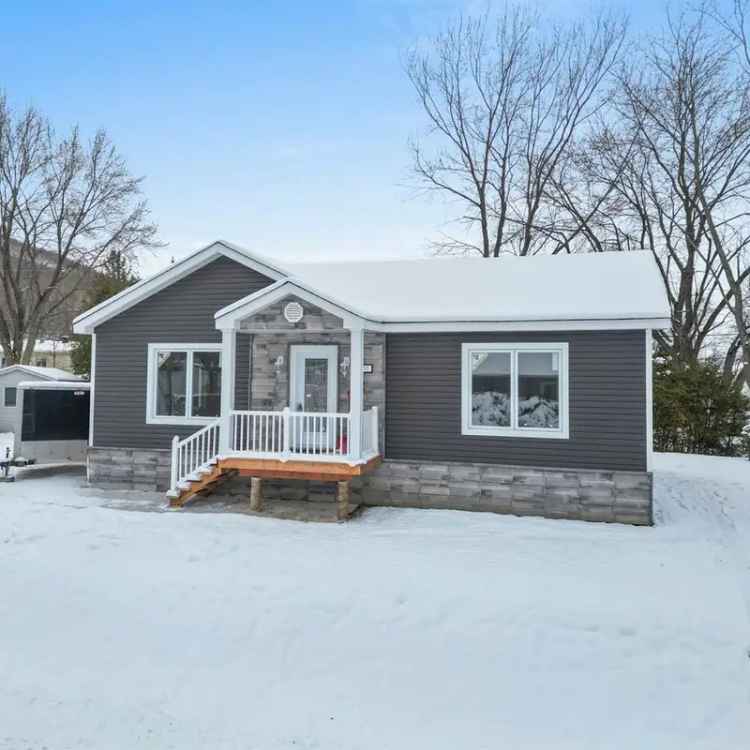 New Bungalow for Sale Near Mont Shefford