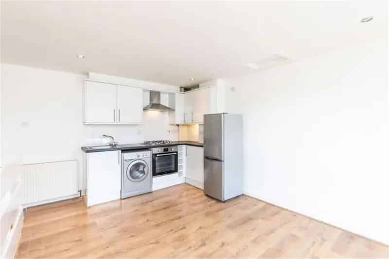 1 Bed House in Stockbridge Edinburgh Gated Courtyard Ensuite