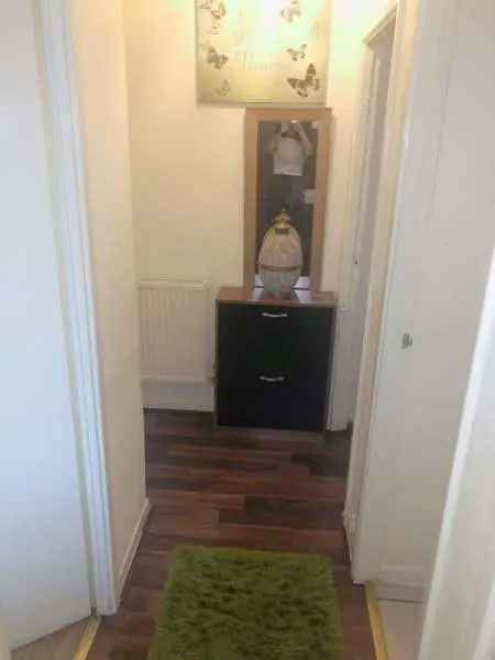 Flat For Rent in South Staffordshire, England